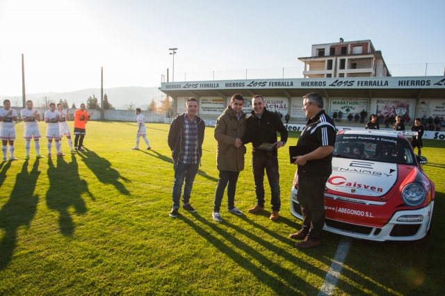 029 homenaje ud carral ares racing 011